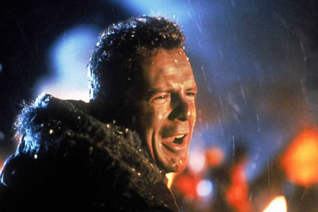 8 old programming languages developers won’t quit A scene from 'Die Hard 2'