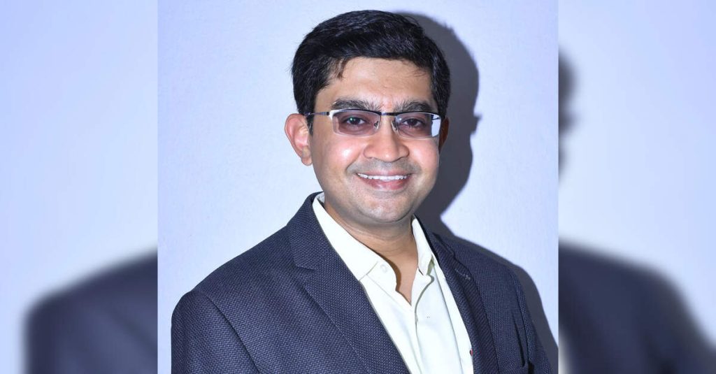 Creating AI Commanders in Business Education, ETEducation