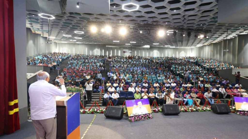 Gujarat CM distributes scholarship assistance of Rs 370 crore to 13 lakh students under various schemes Gujarat CM allocates Rs 370 crore in scholarship aid to 13 lakh students