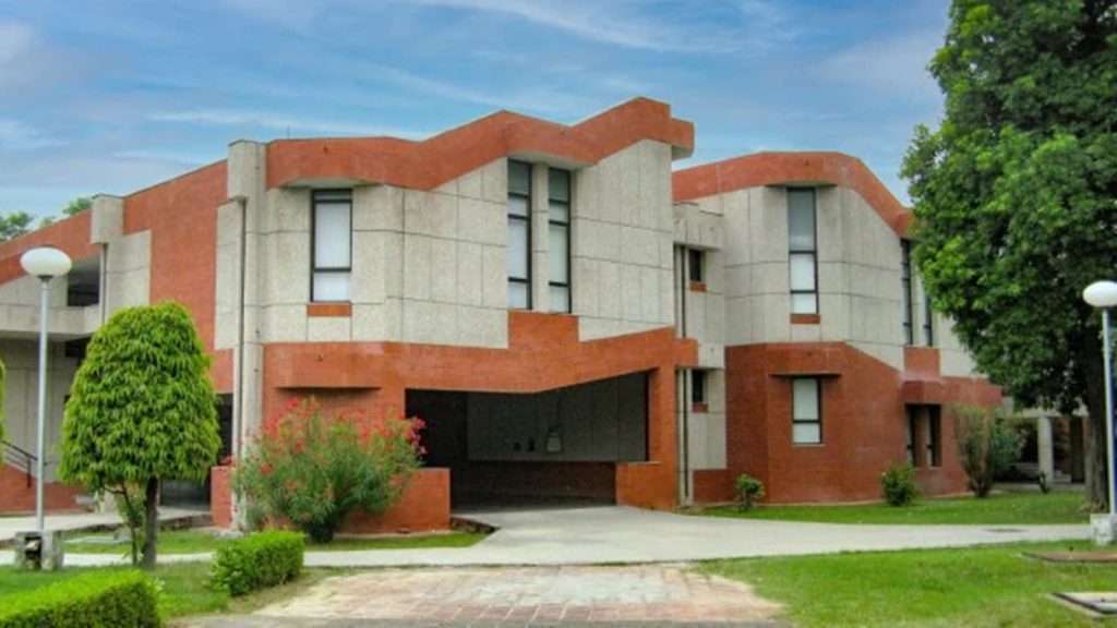 IIT Kanpur