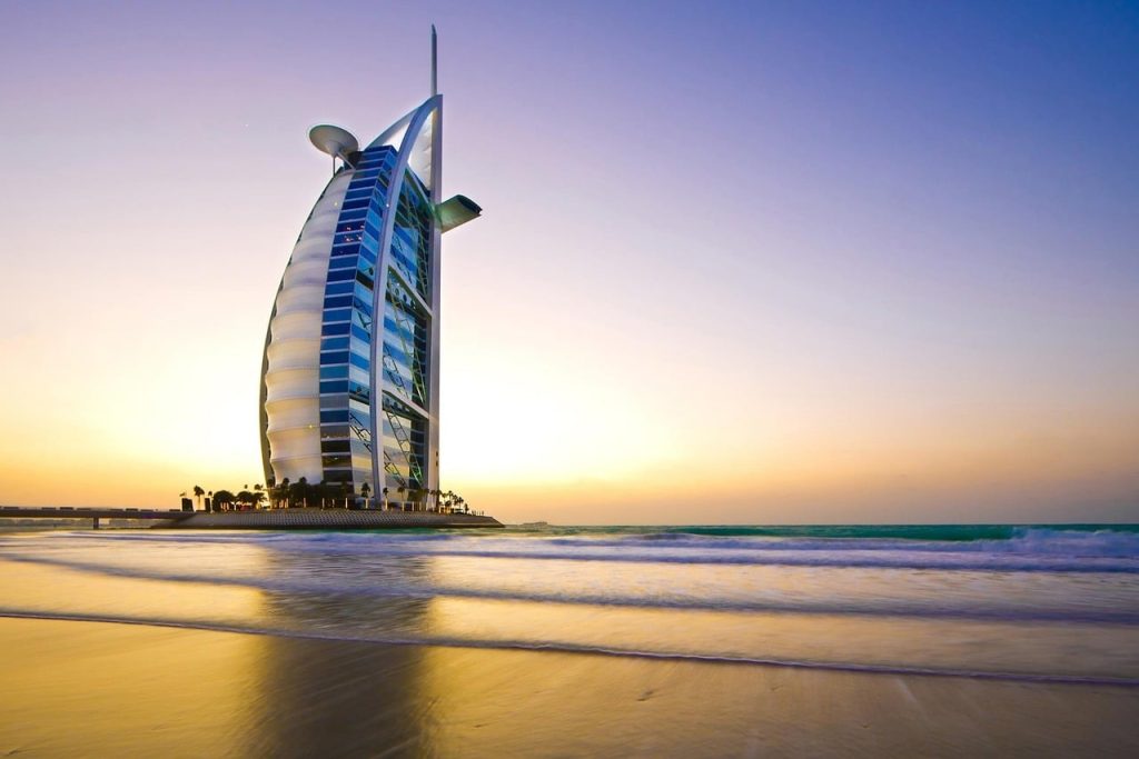 What Expats Wish They Knew Before Moving To Dubai What Expats Wish They Knew Before Moving To Dubai
