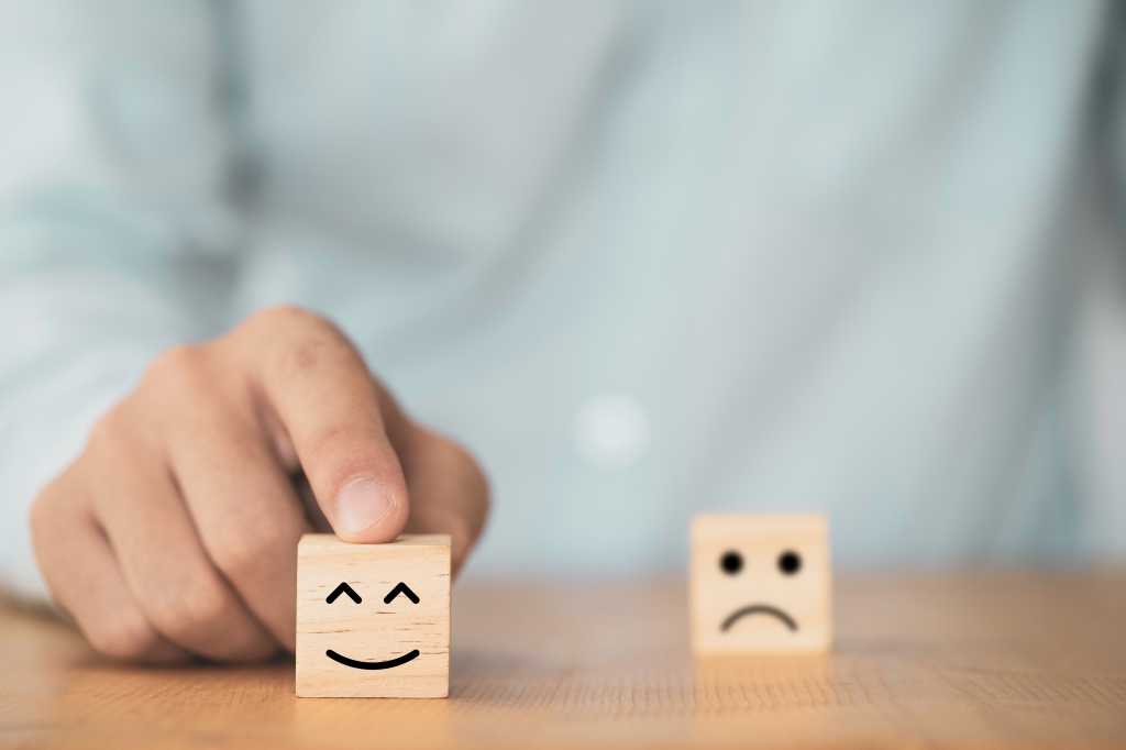 WebAssembly proposal touted to improve Wasm web integration Alternative, option, better choice. Happy face versus frowning face. 1898522698