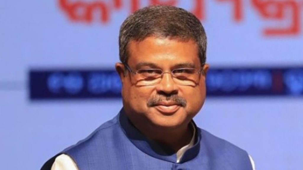 Dharmendra Pradhan, Govt unveils guidelines for school management committees, guidelines for school management committees, school management committees, Indian express news, current affairs