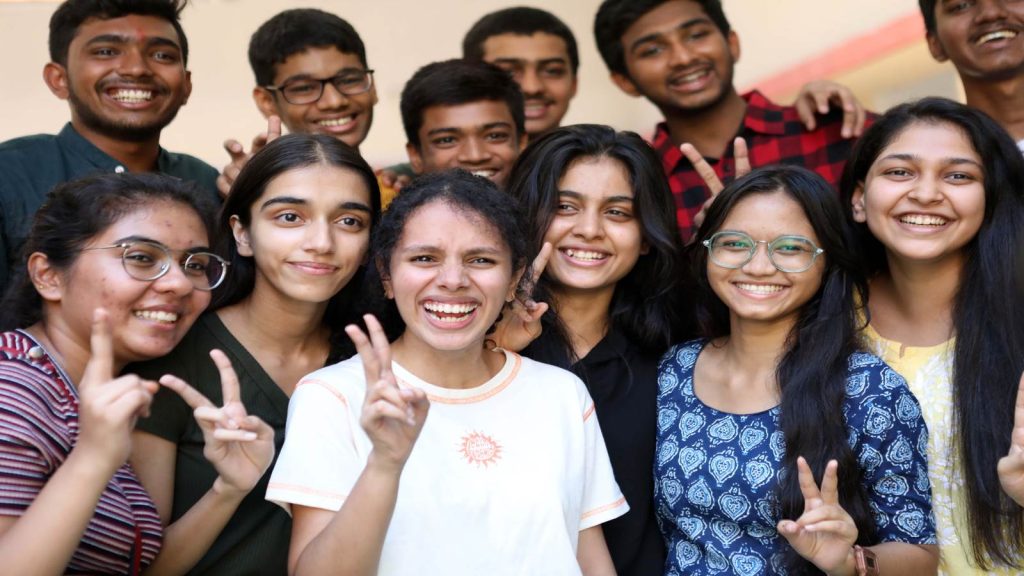 Free education for students in Odisha govt schools, colleges from KG to PG: CM Free education for students in Odisha govt schools, colleges from KG to PG: CM