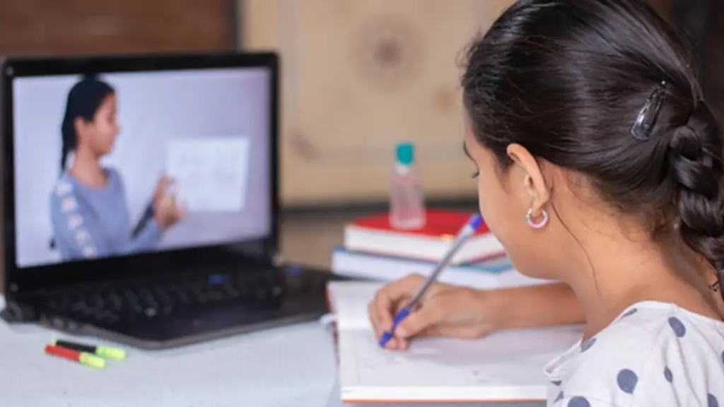 Beyond engineering, IITs offer foreign language courses IITs offering foreign language courses along with B.Tech.