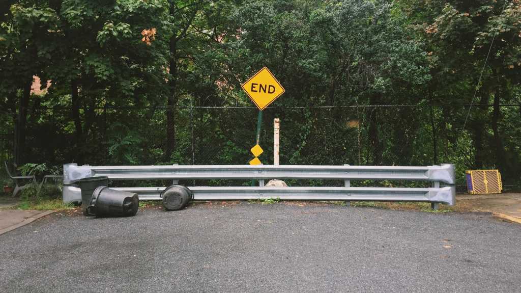 End of support looms for .NET 8 and .NET 9 Dead End 16z9 shutterstock 1539362570 End of the road. Dead end sign in the street