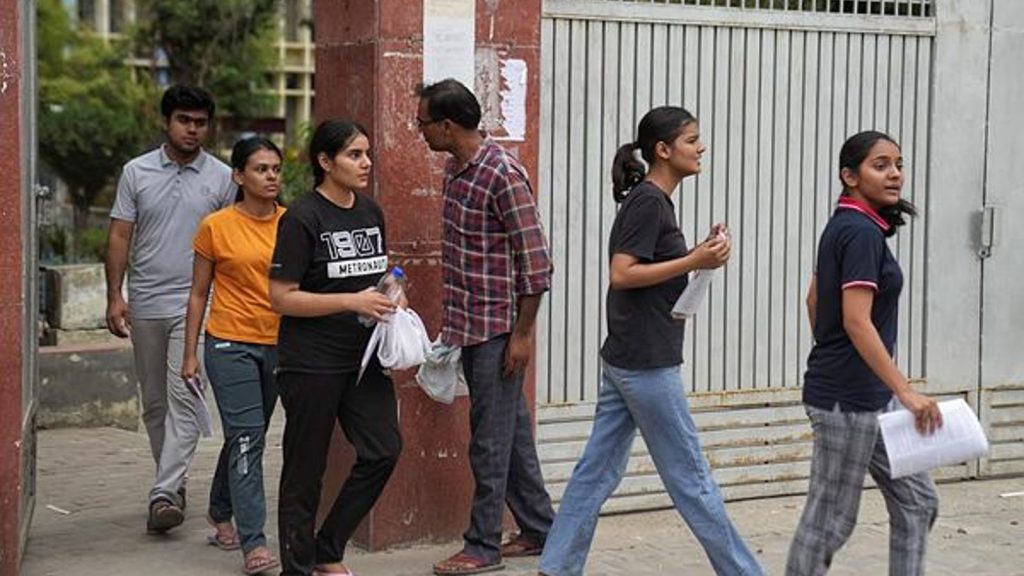 UP Police Constable Result 2026 declared at uppbpb.gov.in; how to check scorecards UP Police Recruitment: The exam are being held in two shifts for five days - August 23, 24, 25, 30 and 31