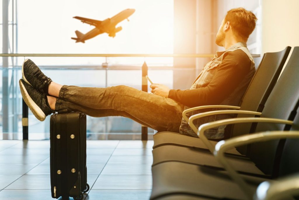 Why Expats Who Travel Need Global Health Coverage