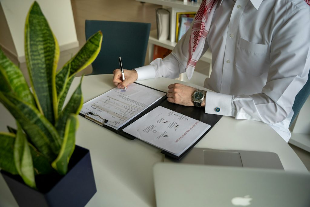 When Health Care Billing Goes Sideways: Red Flags, Smart Documentation, And Safe Reporting When Health Care Billing Goes Sideways: Red Flags, Smart Documentation, And Safe Reporting