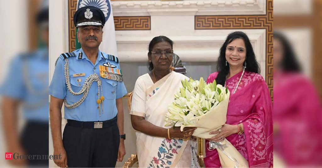 Air Marshal Ashutosh Dixit Set to Become 29th Chief of Air Staff on October 31, ETGovernment Air Marshal Ashutosh Dixit Set to Become 29th Chief of Air Staff on October 31, ETGovernment